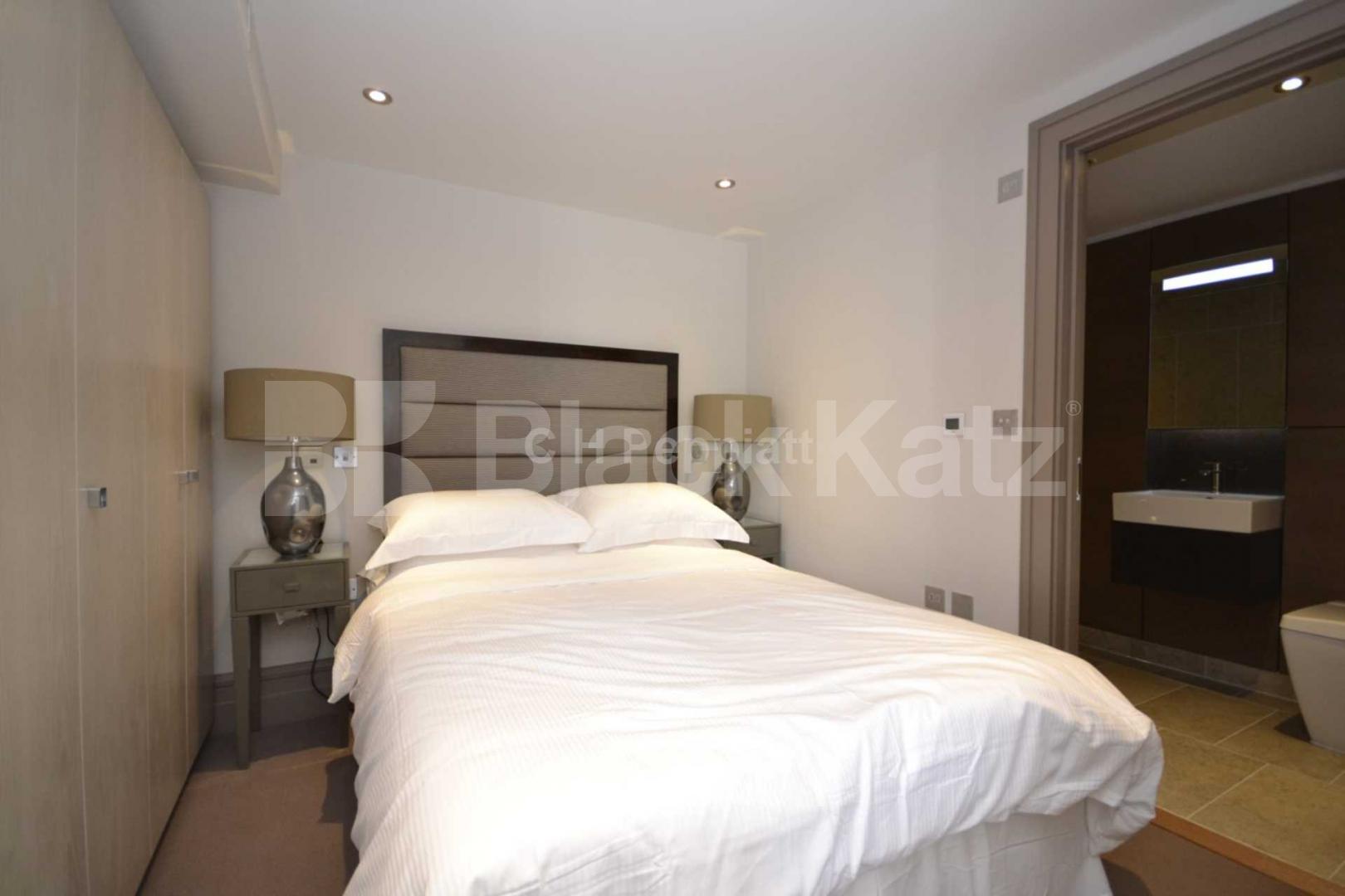 			STUNNING STUDIO BY REGENTS PARK!, Studio Apartment, 1 bath, 1 reception Studio			 Dorset Square , MARYLEBONE - BAKER STREET